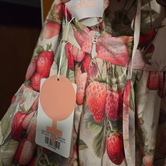 Selkie Legs For Days Strawberry Cream dress - size 4x - Picture 2 of 3